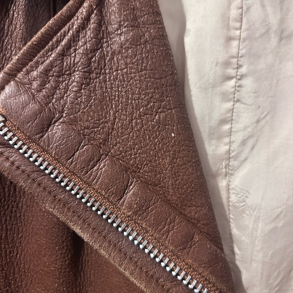 GUC brown leather jacket silk lined - Picture 8 of 15